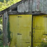 Yellow barn door France