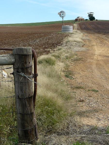 Long driveway South Australia