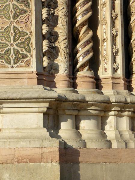 Orvieto church detail